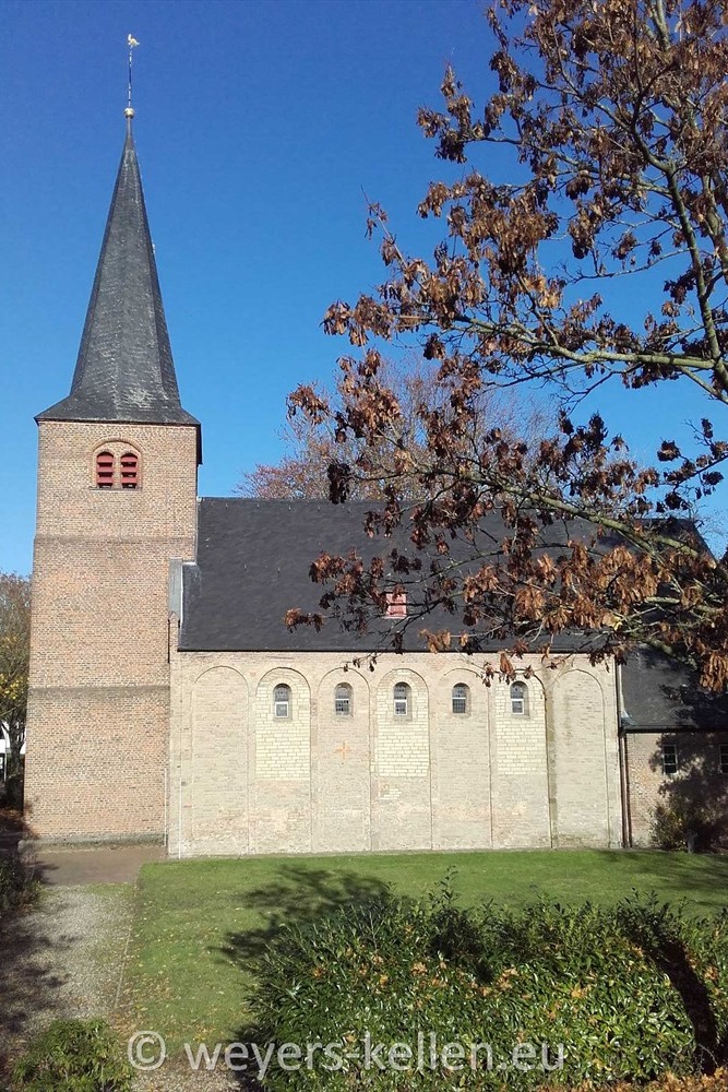 -Alte Kirche 0813
